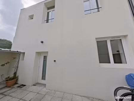 appartement 1 pièce 19 m²