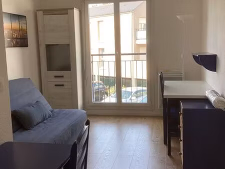 studio meublé étudiant rénové – résidence sécurisée – proche orléans & la source