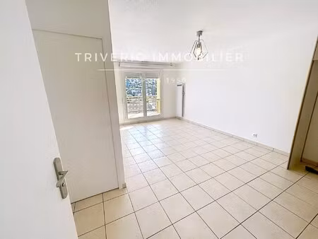 location appartement 2 pièces 39m² cannes 06150