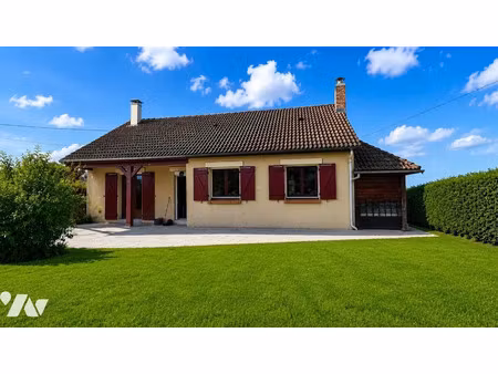 vente maison 4 pièces 105 m² à sainte-croix-sur-buchy (76750)  239 400 €