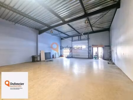 location entrepôt poitiers 86000 480m²