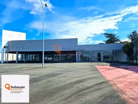 location local d’activités migne auxances 86440 1058m²