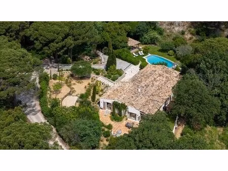 villa de luxe de 7 pièces en location ramatuelle  provence-alpes-côte d'azur