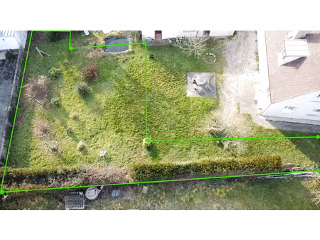 terrain à bâtir - 351 m²