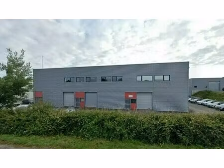 location entrepôt vannes 56000 220m²