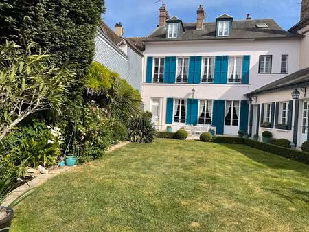 28210 nogent le roi centre ville 300 m2 terrain 959 m2