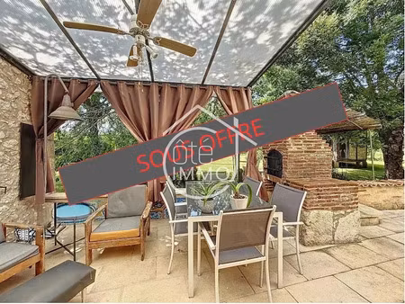 vente maison 7 pièces 181 m² à riocaud (33220)  217 000 €