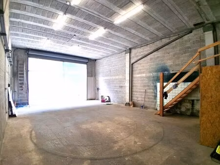 location entrepôt saint andre 06730 110m²