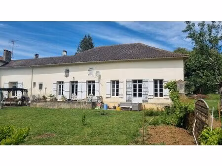 maison de campagne confortable