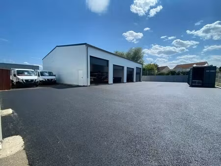location local d’activités le val d hazey 27940 220m² à 440m²