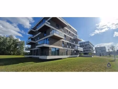 lichtrijk nieuwbouw appartement in groene omgeving