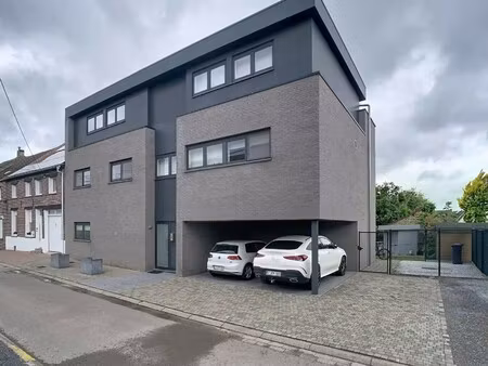 dorp steenokkerzeel!!! appartement met 3 slaapkamers!
