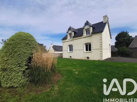 maison traditionnelle à la roche-jaudy (22450)