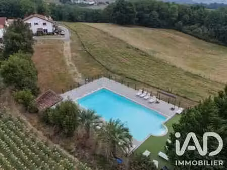 vente appartement 4 pièces piscine à arraute-charritte (64120) : à vendre 4 pièces piscine