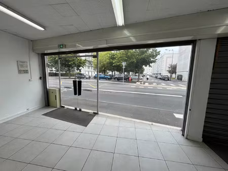 local commercial ou bureau idéalement situé - tours centre