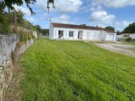 vente maison piscine aux essards (17250) : à vendre piscine / 125m² les essards