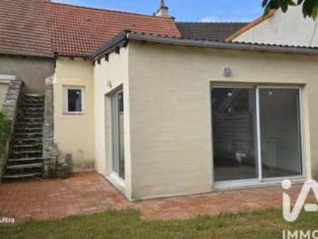 vente maison à saint-amand-montrond (18200) : à vendre / 110m² saint-amand-montrond
