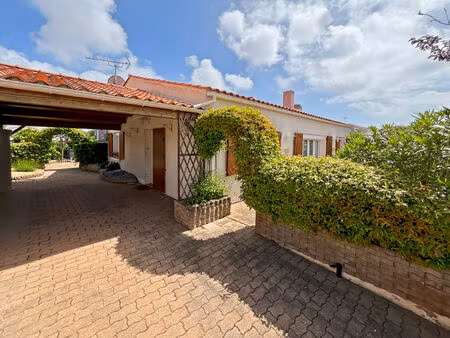 vente maison 4 pièces  103.33m²  la barre