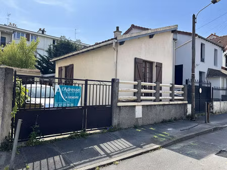 vente maison 4 pièces  68.46m²  châtillon