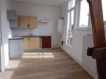 location appartement 3 pièces 74m² lens 62300