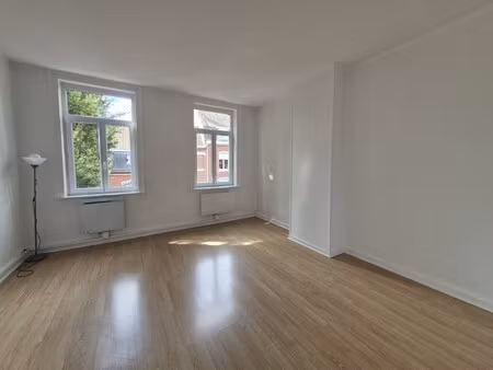 location appartement 3 pièces 55m² villeneuve d ascq 59491