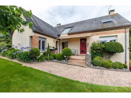 vente villa 6 pièces 150 m² à guipry (35480)  329 900 €