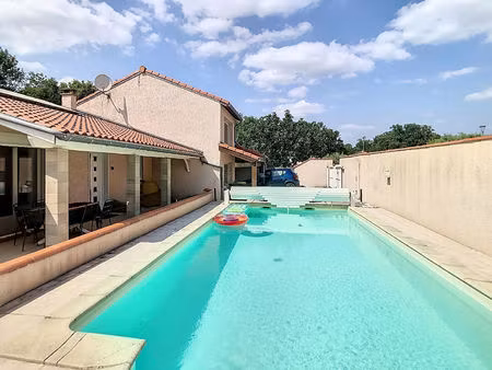vente maison 6 pièces  142.00m²  pins