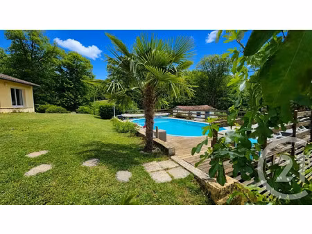 vente maison 7 pièces 156.1 m² à simeyrols (24370)  337 600 €