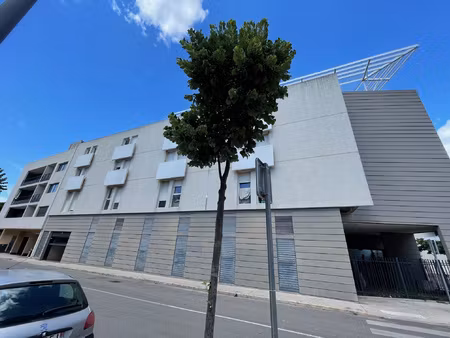 castelnau-le-lez  studio meublé de 17 69 m2