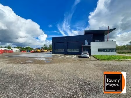location local d’activités grandchamps des fontaines 44119 1273m²