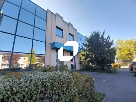 location local d’activités la verriere 78320 255m²