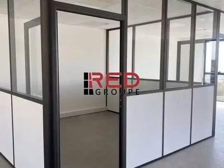 location bureaux 142 m²