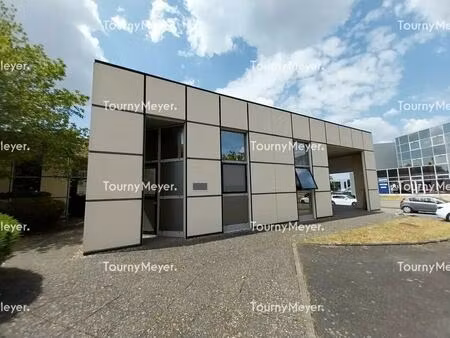 location bureaux 60 m² à 217 m²