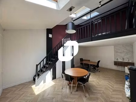 location bureaux 53 m²