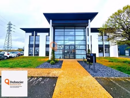 location bureaux 205 m²