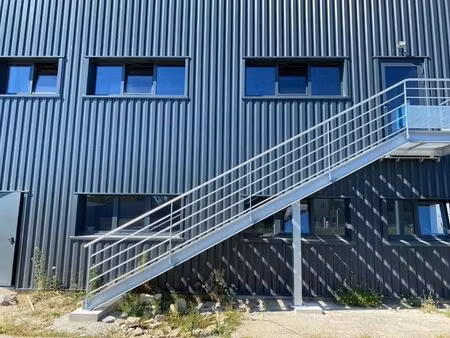 location bureaux 220 m²