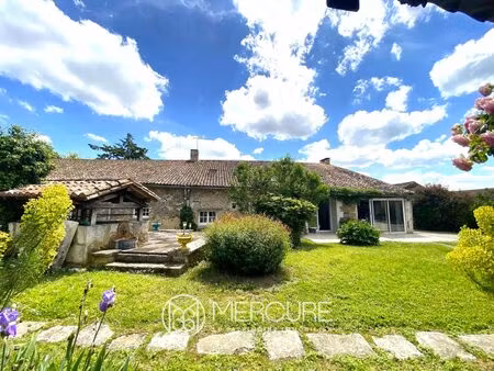 fermette à la chapelle-moulière