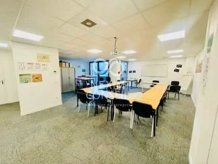 location bureaux 120 m²