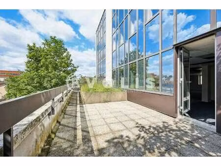 location bureaux 133 m² à 2 721 m²