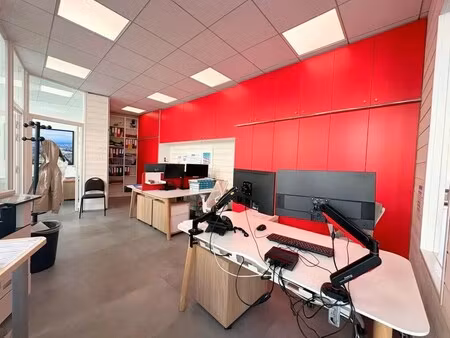 location bureaux 190 m²
