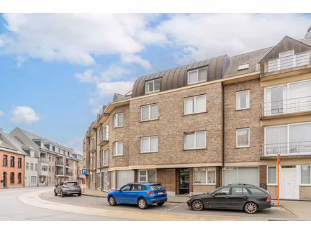 appartement te koop in rijkevorsel met 3 slaapkamers