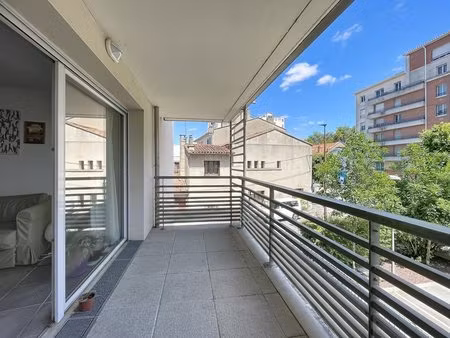 saint-cyrpien - beau t3 avec terrasse et parking