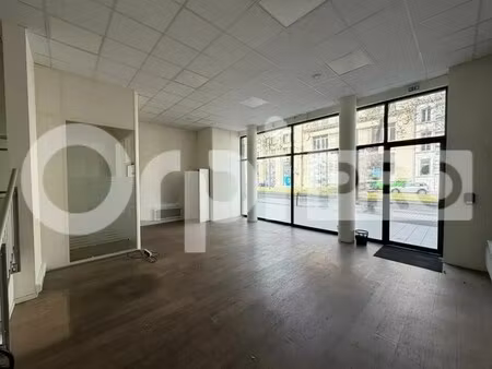 location bureaux 117 m²