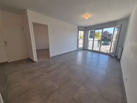 location appartement 2 pièces  48.16m²  ozoir