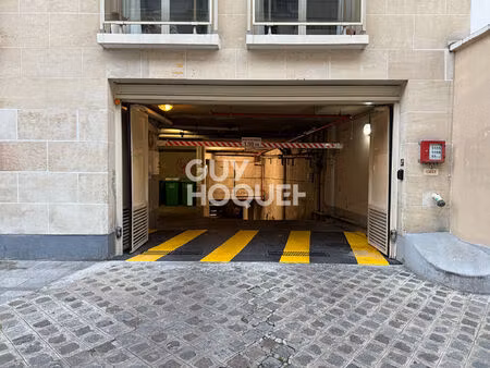 emplacement de parking à vendre - place de la contrescarpe - paris 5ème