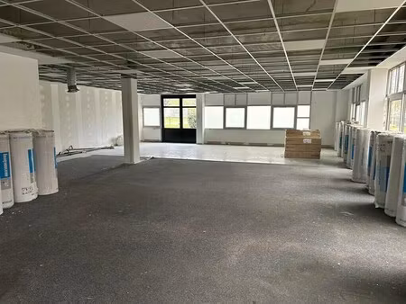 location bureaux 545 m²