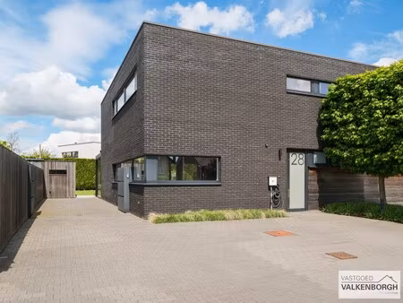 huis te koop in kuringen met 4 slaapkamers