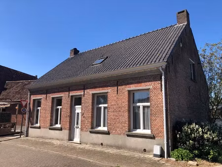 huis te koop in hoogstraten met 4 slaapkamers