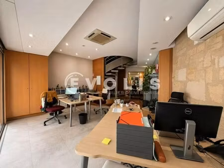 location bureaux 189 m²