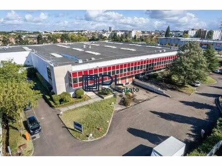 location entrepôt maurepas 78310 1016m² à 4733m²